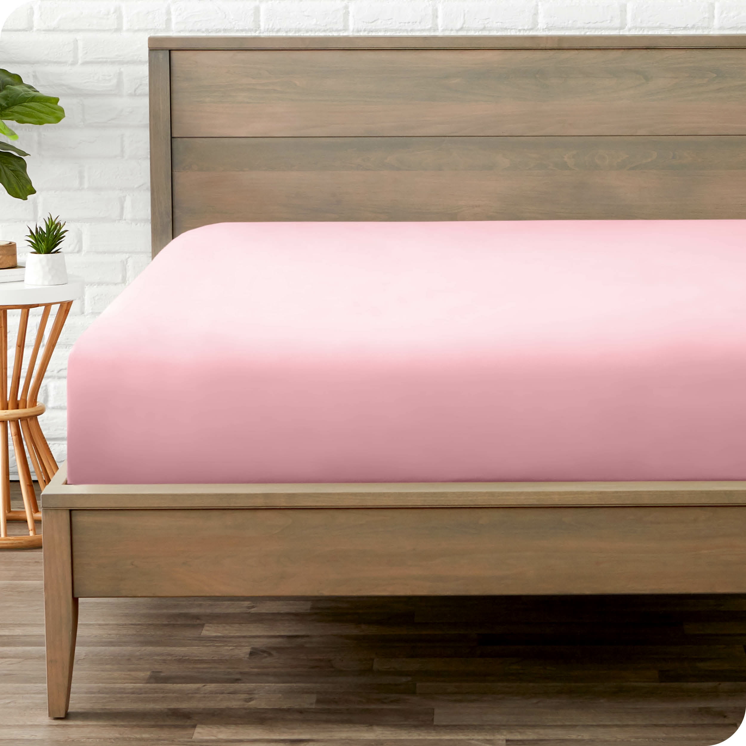Bare Home Fitted Sheet - Premium 1800 Collection - Deep Pocket - Ultra-Soft Wrinkle Resistant - Queen, Light Pink