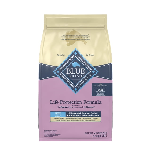 Blue Buffalo Life Protection Formula Small Breed Dry Puppy Food, Chicken & Oatmeal 4.99kg centered front view of the bag showing brand and recipe; made with real chicken as the first ingredient, LifeSource Bits callout and 'no corn, wheat or soy' label visible; often used as small-breed puppy training kibble.