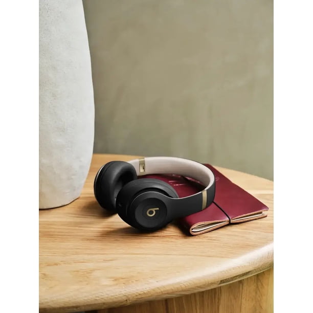 Beats Studio Pro Wireless Headphones, Engineered to keep you