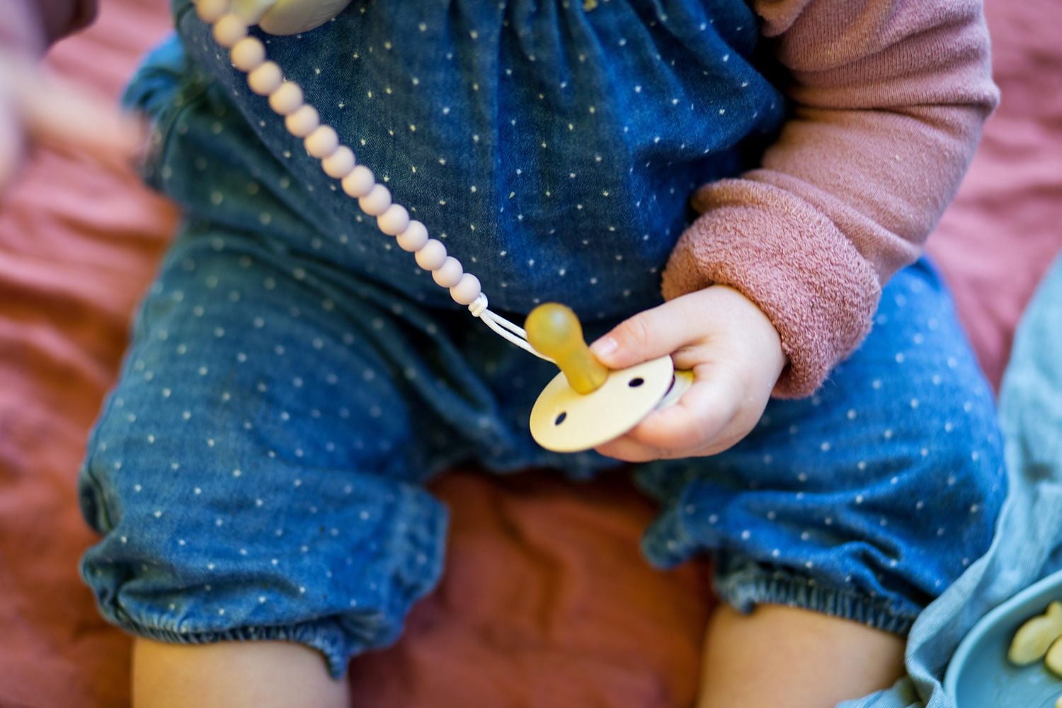 Tiny Teethers Clip-On Silicone Pacifier Clip for infants, 4.5" Silicone Pacifier Clip