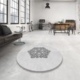 thumbnail image 4 of Ahgly Tapis d'Intérieur Lavable en Machine Carré Transitionnel Gris Platine, 8 Pieds Carré, 4 of 7