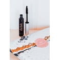 thumbnail image 4 of da lish cosmetics - Flake-Free Volumizing Mascara – Smudge-Proof, Buildable Formula – Black, 4 of 5