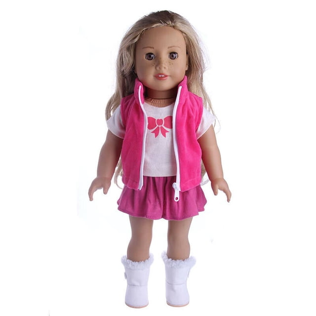 LOVEVER Ensemble de Vêtements et d'Accessoires pour Poupée, Robe, Vêtements, Lot Conçu pour des Poupées de 18 Pouces comme Our Generation et My Life. la Poupée Est Habillée d'Une Jupe Rose, d'Un Haut Blanc avec un Imprimé de Nœud, et d'Un Gilet Rose, Assorti à des Bottes Blanches avec Garniture en Fourrure. Fabriqué à Partir d'Un Doux Mélange de Coton, l'Ensemble Est Sûr, Non Toxique et Facile à Enfiler et à Enlever. Convient à Divers styles et Scènes de Poupées.