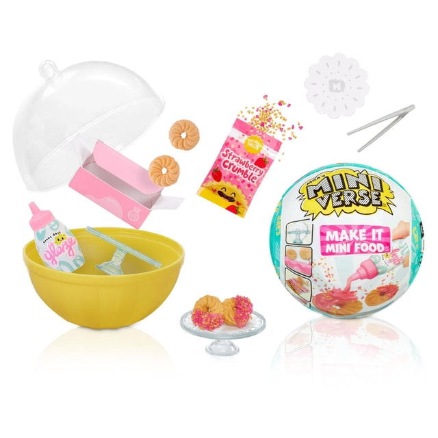 MGAs Miniverse™ - Make It Mini Food™ Café Series 3 includes a yellow mixing bowl with a clear stand and pink glaze bottle inside, a clear dome cover, a pink box with two mini ring cookies, a strawberry crumble packet with sprinkles, a small clear plate holding two decorated mini cookies, silver tongs, and a collectible capsule ball. This pretend play set offers realistic mini food accessories ideal for creative play kitchens.