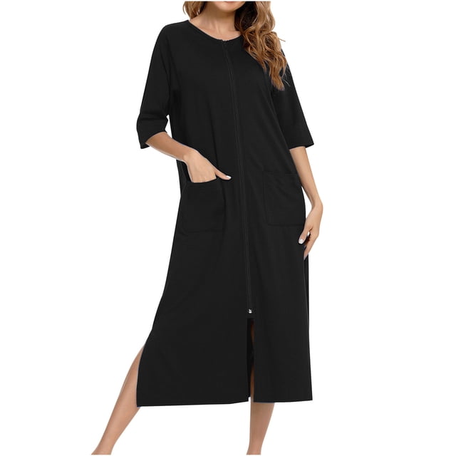 Erwazi Robe pour Femmes à Fermeture Éclair devant, Manches 3/4, Longue Robe de Chambre avec Poches, Tenue de Détente en Noir. Conçue avec une Fermeture Éclair avant, Deux Poches Spacieuses et une Coupe Décontractée pour le Confort. Fabriquée en Tissu Extensible de polyester et d'Élasthanne, Idéale pour les Vêtements de Nuit, de Détente Ou pour un Usage Quotidien Décontracté pour Femmes.