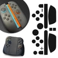 thumbnail image 2 of Nintendo Switch 2 Housse de Poignée de Manette, Matériau PVC, Motif Fibre de Carbone, Anti-Transpiration, Prise Améliorée, Poids 10 g, 2 of 8