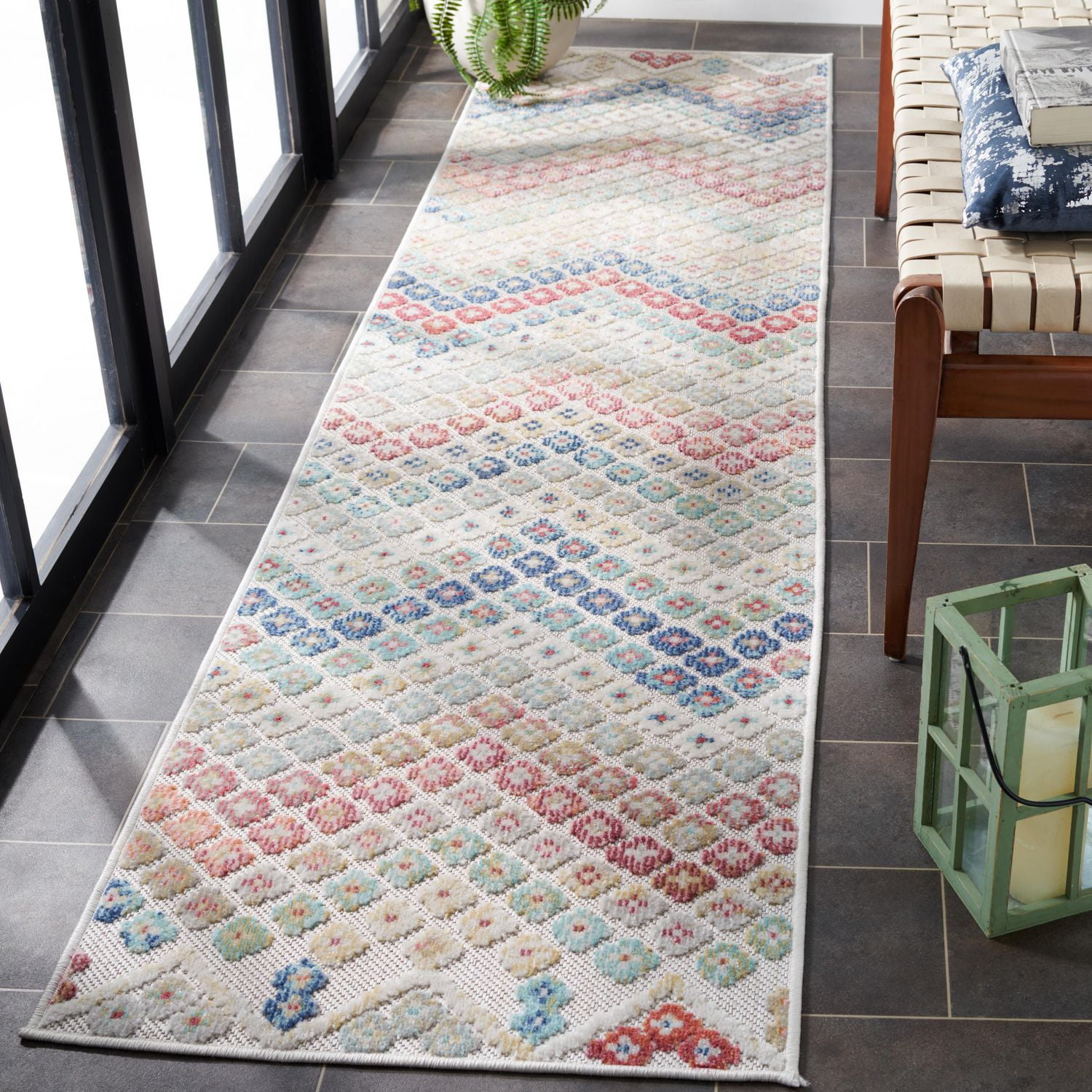 SAFAVIEH Cabana Aurora Floral Indoor/Outdoor Area Rug