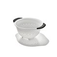 thumbnail image 1 of OXO Good Grips 3 QT Plastic Colander, 1 of 9