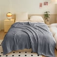 thumbnail image 1 of Couverture d'Hiver Douce et Épaisse, ZZkhGO Jeté en Molleton Raschel à Double Couche pour Lit, Literie Rayée en Polyester de Qualité Supérieure pour Sofa Canapé Déco Maison, Gris Foncé, 1 of 6