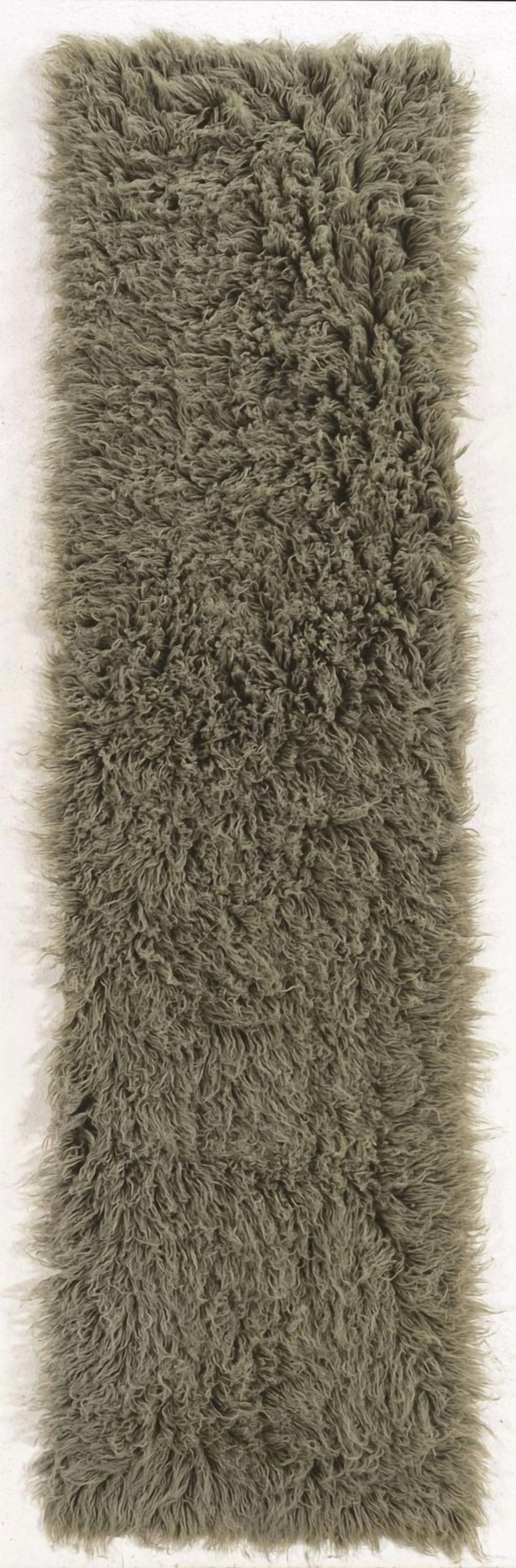 New Flokati 1400gr 3'6" x 5'6" Accent Rug, Olive