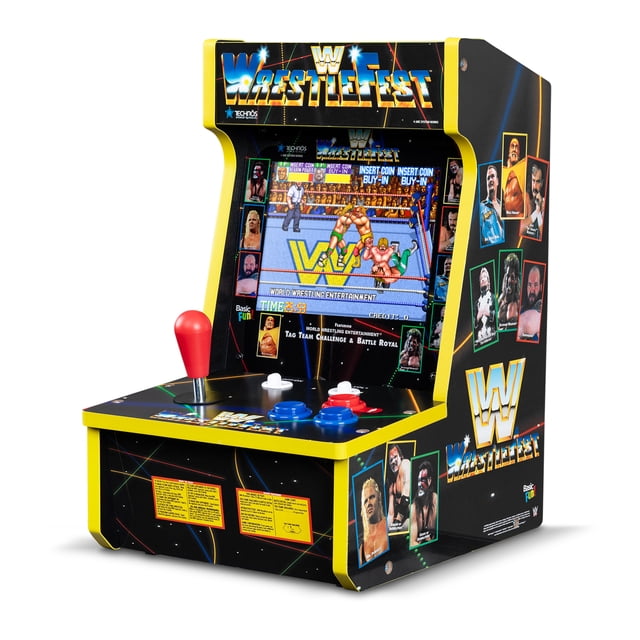Arcade Classics WWE Counter Series Machine de Jeu avec Écran à Cristaux Liquides de 8 Pouces et 4 Jeux, Armoire d'Arcade Compacte de Comptoir Centrée et Orientée vers l'Avant avec un Écran à Cristaux Liquides de 8 Pouces Affichant des Graphiques de Lutte en Pixels, un joystick Simple et Quatre Boutons d'Action, Chapiteau et Illustration Latérale Pleine Couleur, Adaptateur CA Inclus; Souvent Utilisé comme Présentoir Rétro de Bureau Ou d'Étagère.