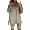 thumbnail image 2 of Ensembles d'Entraînement Femmes Mode Blouse à Col en V Manches Courtes Hauts Shorts Ensemble Décontracté Tenues pour Femmes Ensembles 2 Pcs en Liquidation, 2 of 4