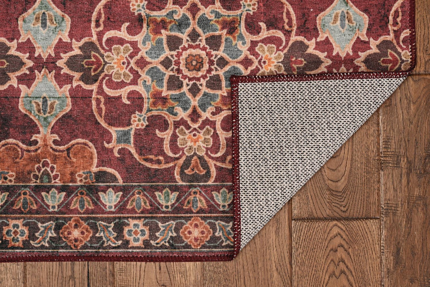 Tapis de couloir lavable Neil 2 pi x 8 pi grenat et ivoire