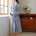 thumbnail image 3 of FAIWAD Robe pour Femme à Manches Longues, Col à Revers, Peignoir Long en Peluche, Pyjama en Molleton Doux avec Poche et Ceinture, 3 of 4