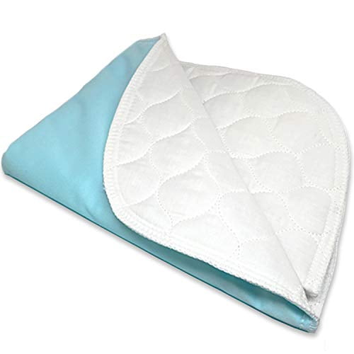 RMS Alèse d'Incontinence Ultra Douce à 4 Couches, Lavable et Réutilisable, Mesurant 34 X 36 Pouces. l'Alèse Présente une Couche Supérieure Matelassée Blanche en Polycoton de Luxe et polyester Brossé, une Couche de Rembourrage en Fibre de polyester Douce, une Couche Intérieure Absorbante et une Barrière Imperméable Antidérapante Sans Latex. le Dessous Est Bleu Pâle. Conçue pour Protéger les Matelas et les Draps de l'Humidité et des Taches, Elle Est Lavable à la machine et Compatible avec la Sécheuse.