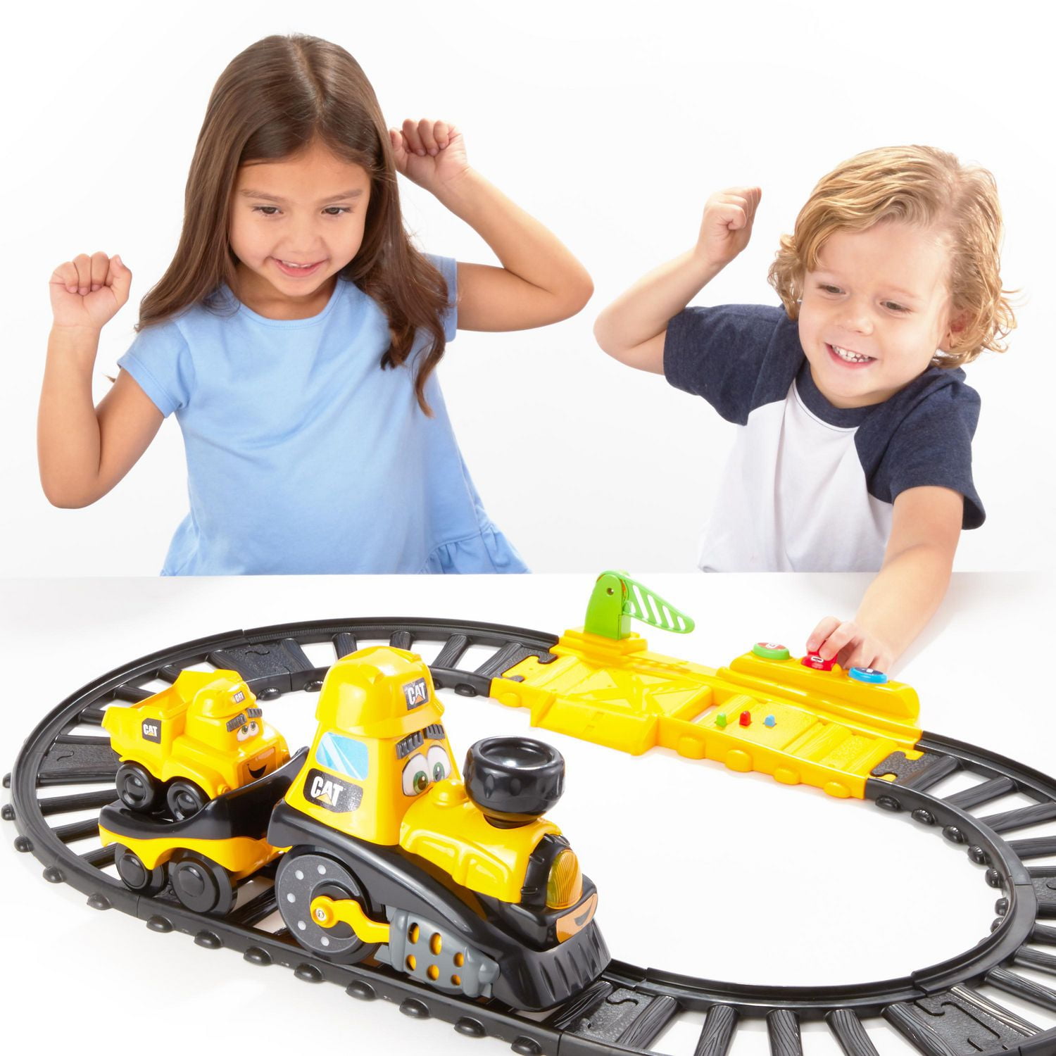 Cat® Junior Crew Power Tracks Friends Train Set