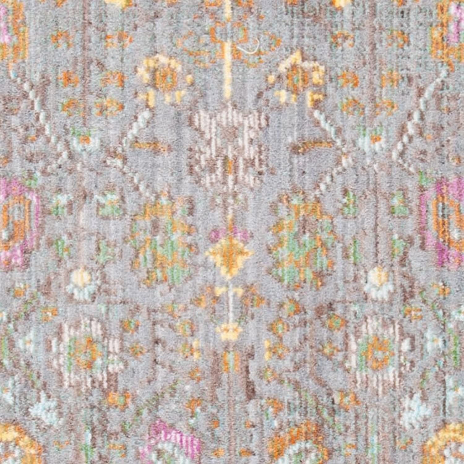Safavieh Valencia Grigor Tapis Traditionnel