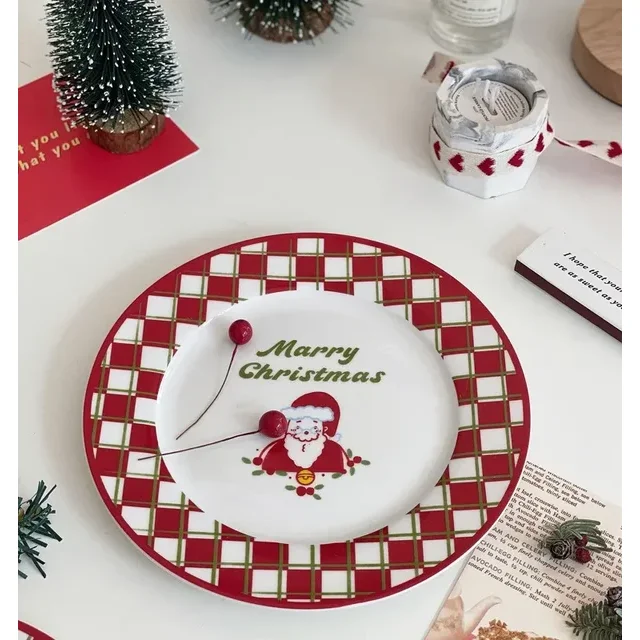 Christmas Ceramic Tableware Set – Santa, Christmas Tree, Gingerbread Man Plate, Water Cup & Coffee Mug for Festive Dining