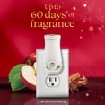 thumbnail image 2 of Glade Branchées® Huile parfumée Recharge, Pomme et Cannelle, 2 of 8