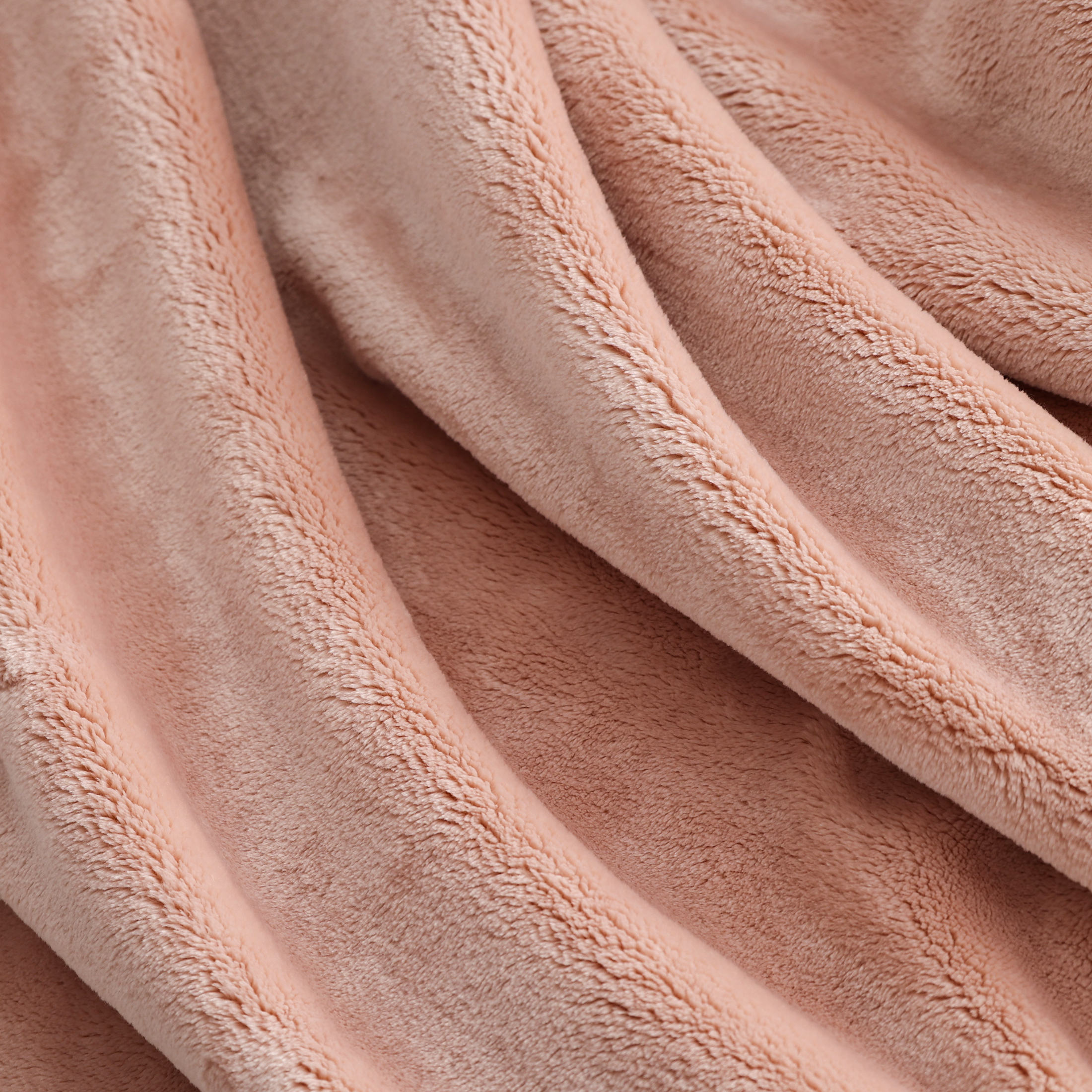 Jeté en Peluche Better Homes & Gardens Rose