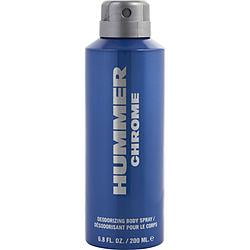 Hummer Chrome par Hummer Vaporisateur Désodorisant 6,8 Oz dans une Bouteille Cylindrique Bleue Élégante avec Texte Argenté de Marque. un Vaporisateur Désodorisant pour Femmes Présentant un Parfum oriental et Boisé Rafraîchissant avec des notes de Sauge, Bergamote, gin, Musc et Géranium. Idéal pour les Soins Personnels des Femmes, Convient à Diverses occasions, et Souvent Utilisé pour Maintenir un Parfum Frais Toute la Journée.