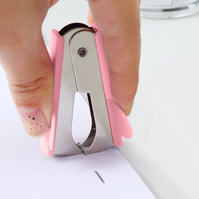 10Pcs Mini Nail Remover, Uscallm Staple Remover for Office and Home, Mini Portable Nail Puller, Energy-Saving Ergonomic Design, Efficient Paper Staple Removal Tool, Compact Financial Desktop