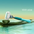 thumbnail image 4 of Venus Miami Sunrise Lisse de Luxe Peau Sensible, Recharges de Rasoir pour Femmes, 4 of 7