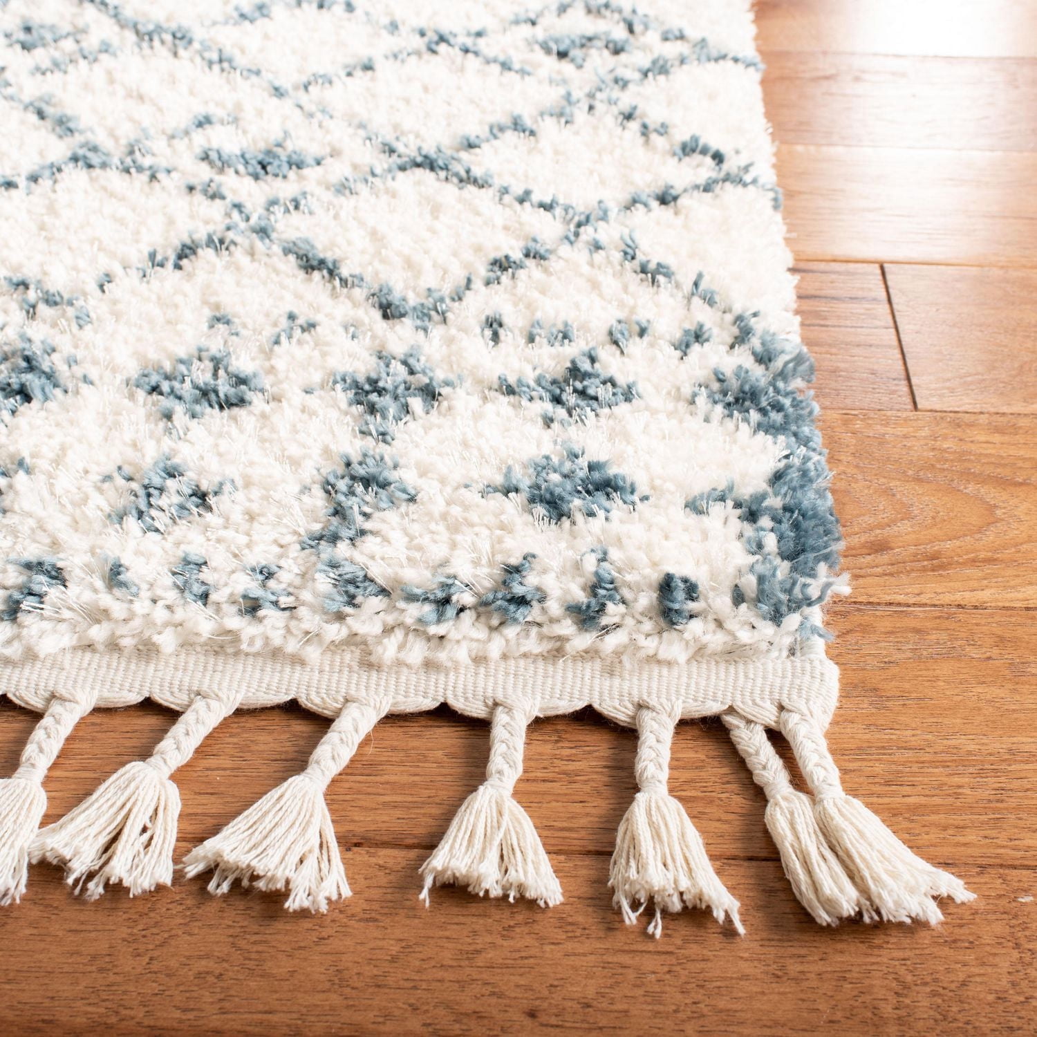 Safavieh Berber Fringe Robynne Aztec Shag Area Rug