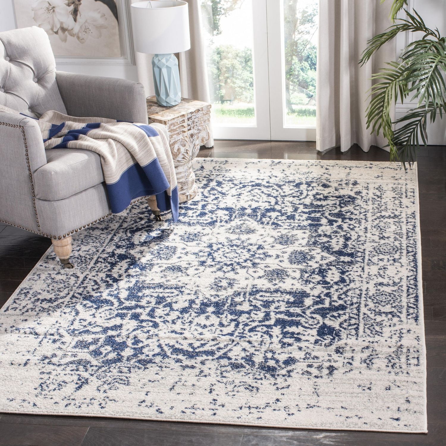 Safavieh Madison Katina Traditional Faded Area Rug