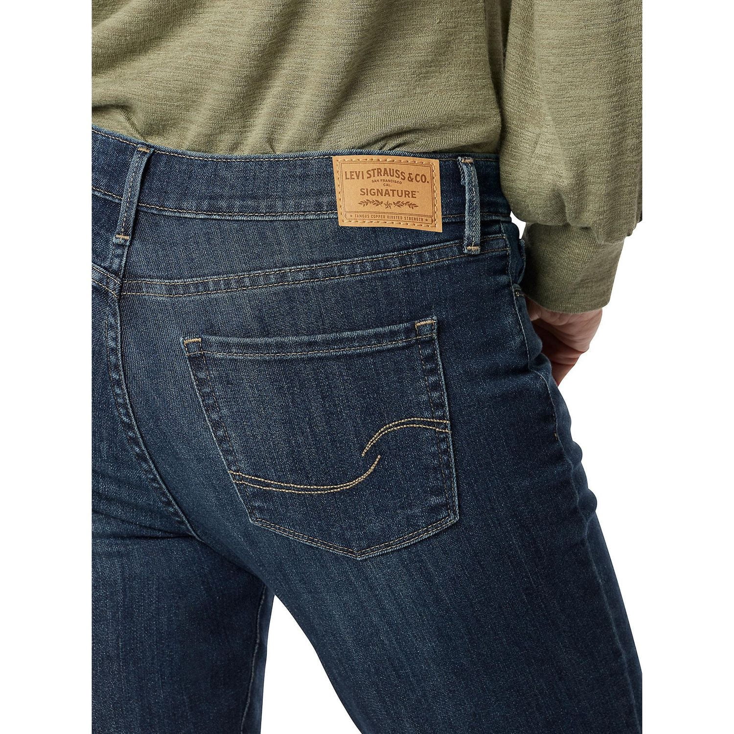 Levi Strauss Signature™ Women's Mid Rise Skinny Jeans (Online only)