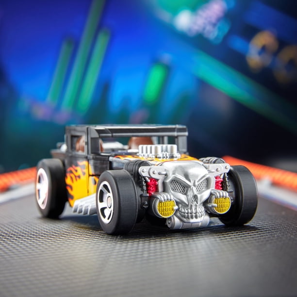 Transformers Collaborative Hot Wheels® x Transformers Bone Shaker