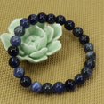 thumbnail image 3 of Bracelet Extensible Unisexe en Perles Rondes de 8 mm en Sodalite Bleue Naturelle, 3 of 5