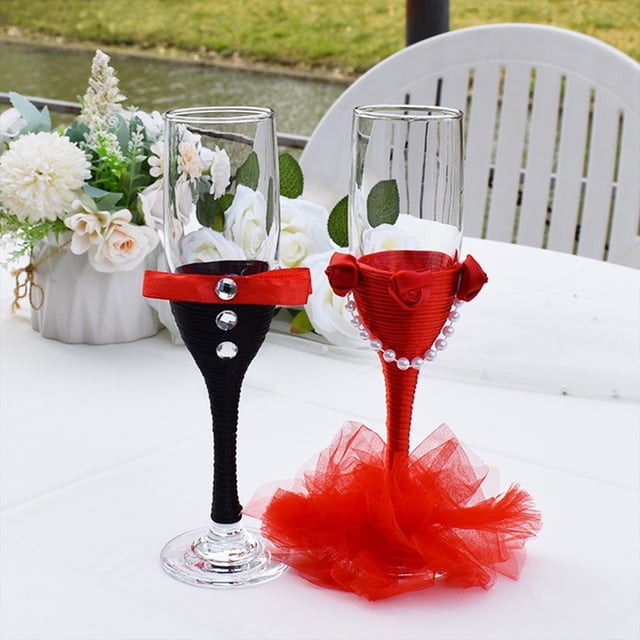 QTOCIO 2 Piece Wedding Glass Set For Bride And Groom Champagne Wedding Glasses