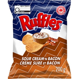Ruffles Sour Cream & Bacon flavoured Potato Chips
