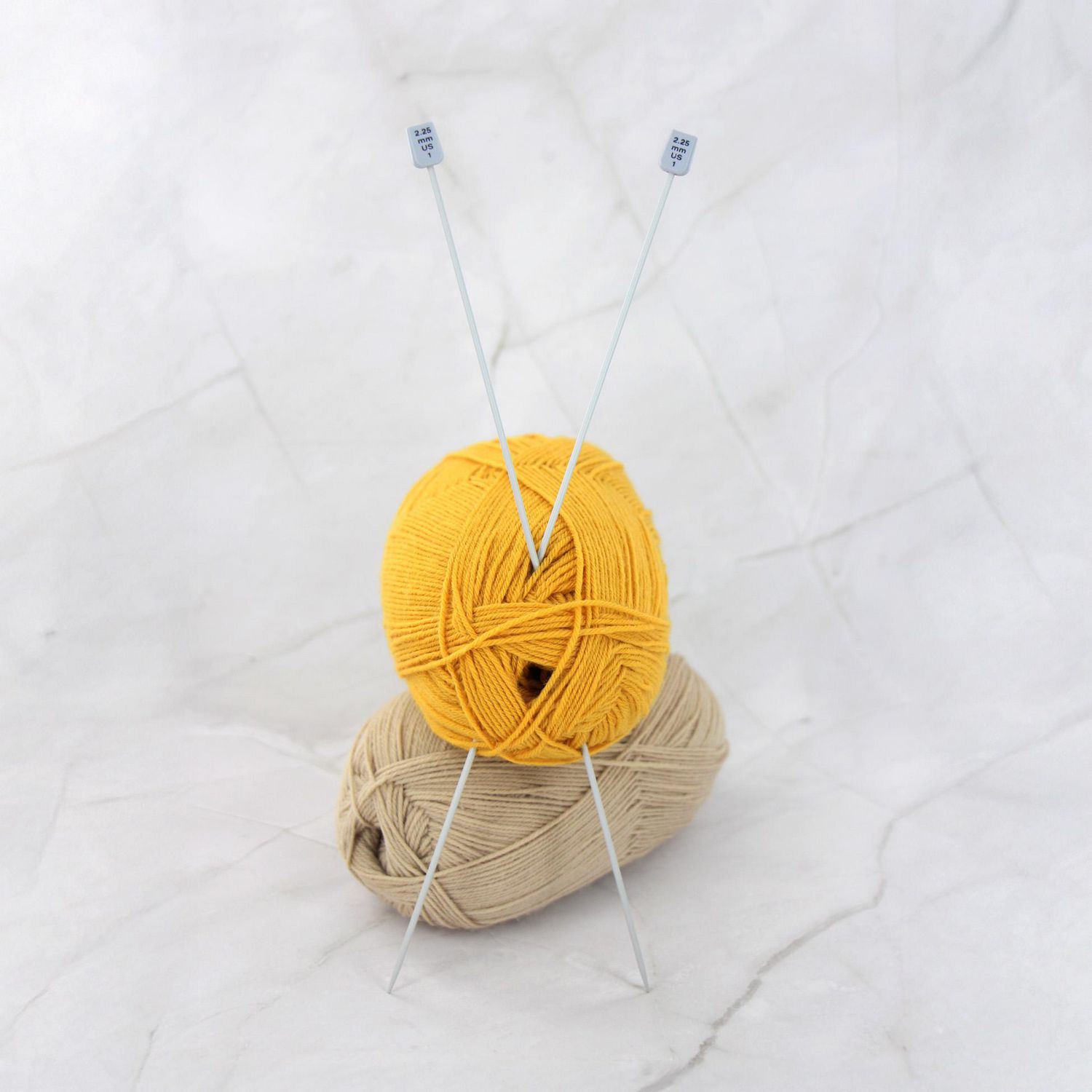 LOVE KNITTING Single-Point Knitting Needles 30.5 cm (12 in), 30 cm (11.8 in), 2.3 mm (0.09 in)