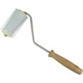 thumbnail image 5 of Beehive Uncapping Roller, Beekeeping Bee Comb, Honeycomb Spinner, Honey Needle Roller Uncapper Extractor Tool, 5 of 5
