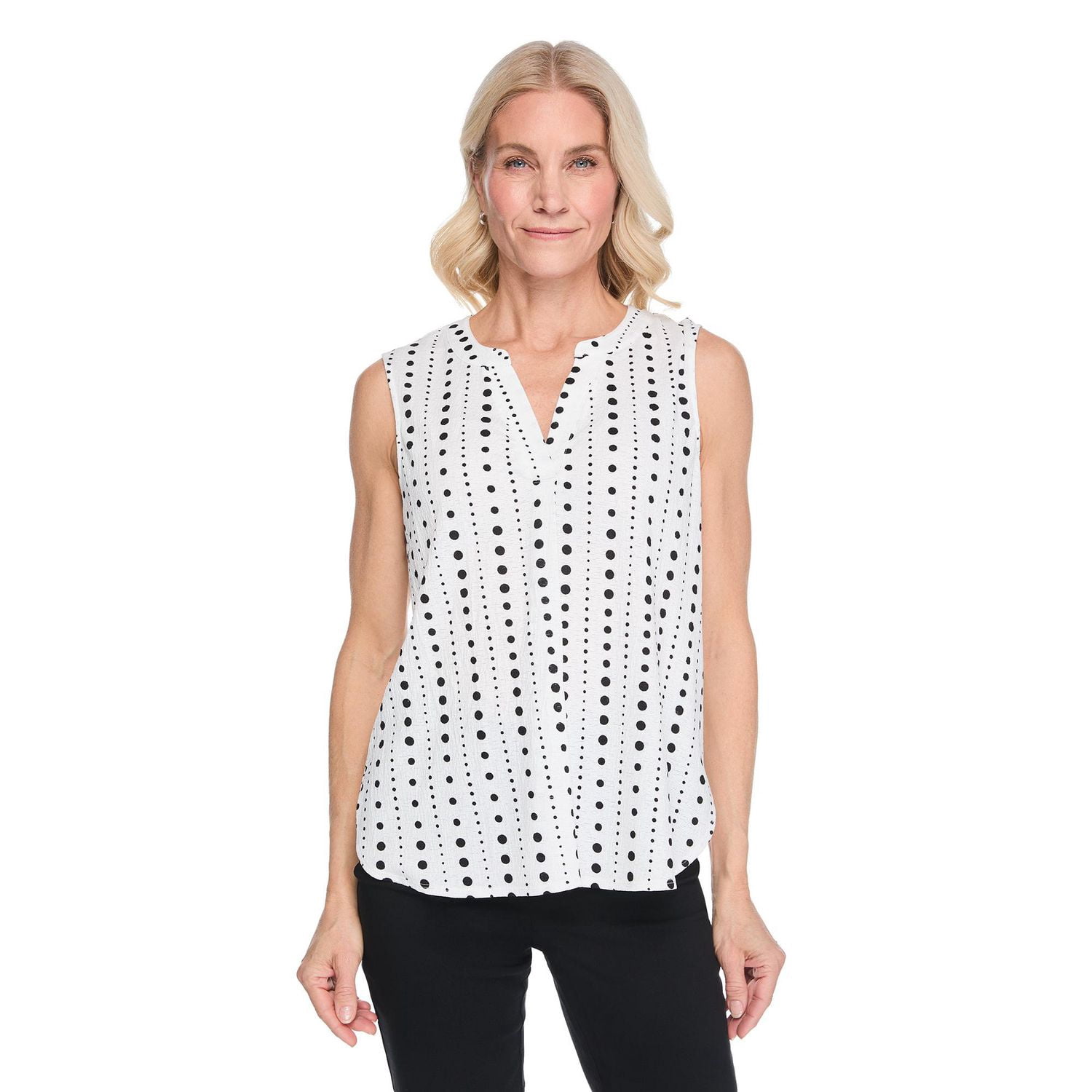 Iyla Women's Crinkle Sleeveless Blouse