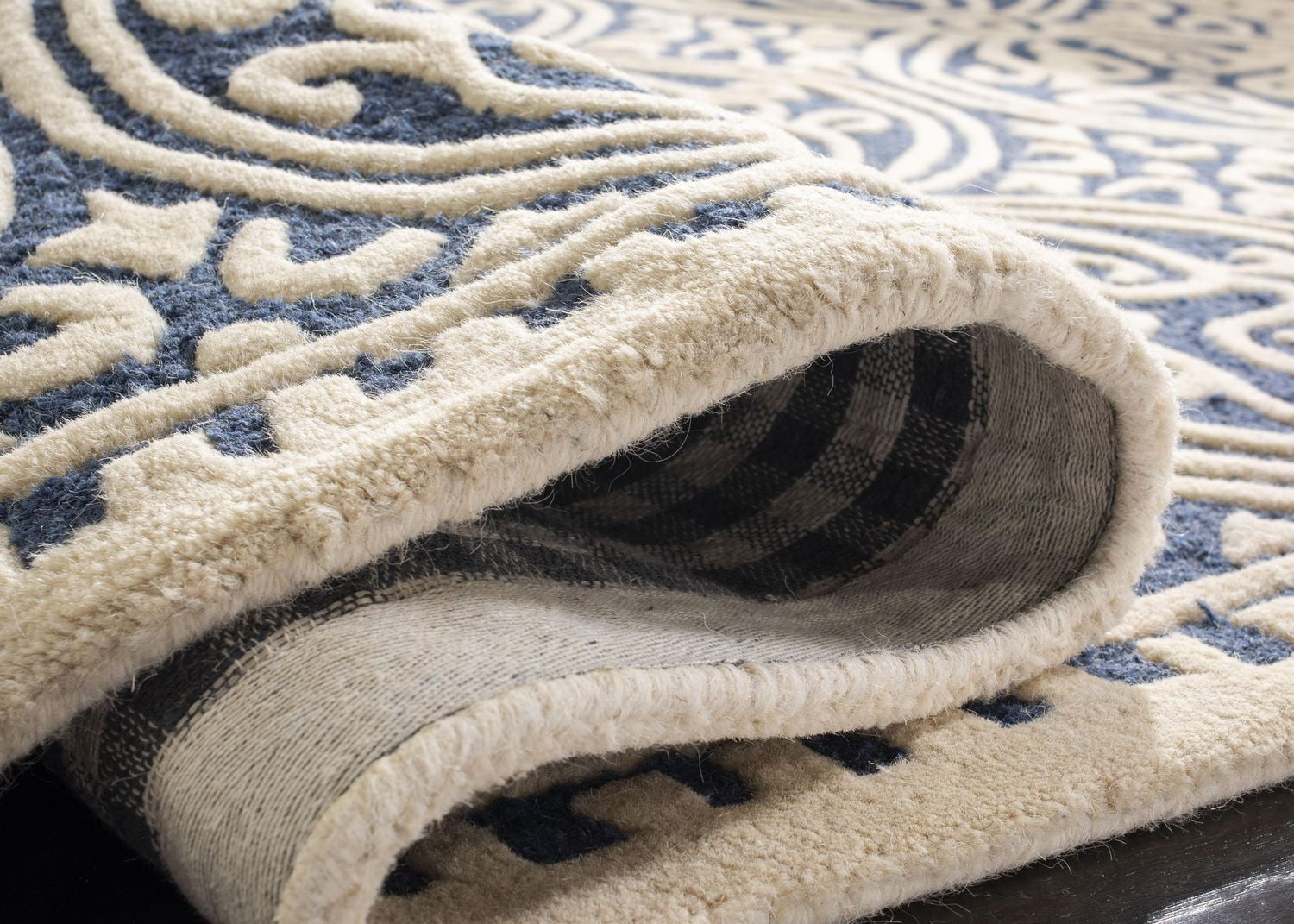 SAFAVIEH Cambridge Leslie Geometric Area Rug