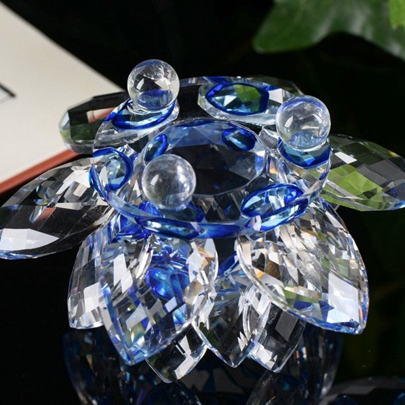 Czzoypi Presse-Papiers Fleur de Lotus en Cristal, Ornement de Déco Feng Shui Conducteur d'Énergie, Figurine en Verre Artisanale pour Bureau à Domicile Porte-Bonheur, Bleu