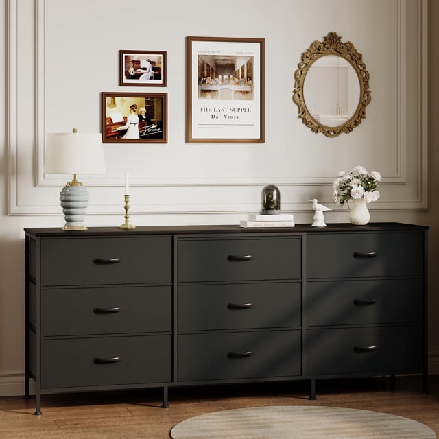 Meuble Télé Moderne de 63 Pouces avec 9 Tiroirs en Tissu – Grand Commode, Table Console Multimédia, Cadre en Métal, Dessus en Bois, Grand Coffre de Rangement pour Chambre, Salon – Noir