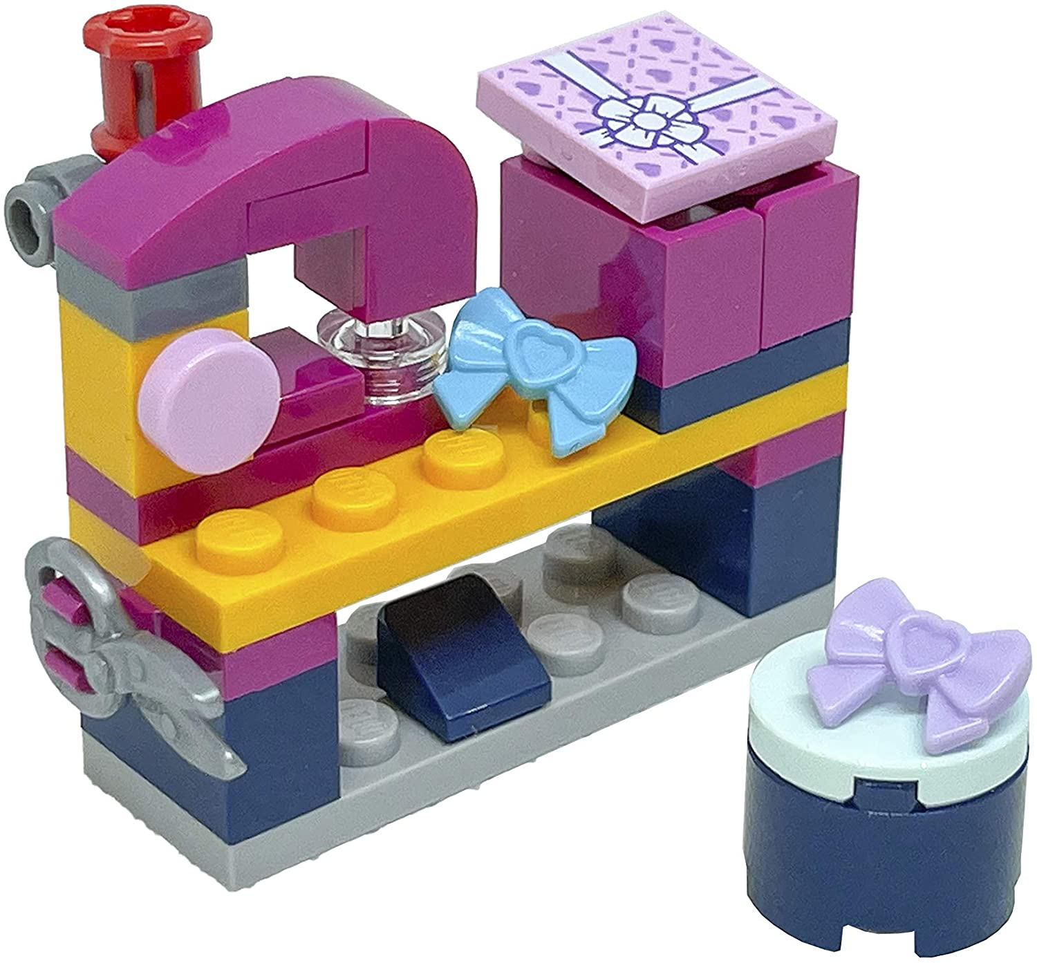 LEGO Friends Accessory Set: Young Andrea's Studio (27 pcs)