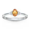 thumbnail image 2 of Bague Ovale avec Pierre de Naissance et Accents sur les Épaules - Citrine (Novembre), 2 of 5