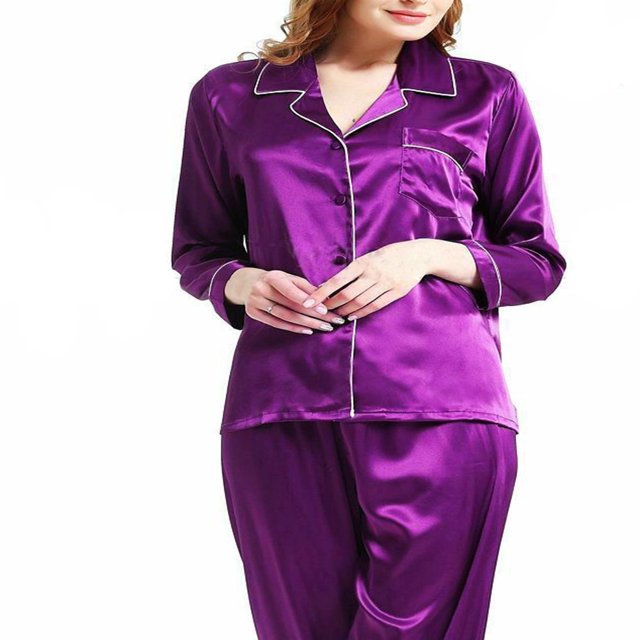 Ensemble de Pyjama en Satin de Soie pour Femmes à Manches Longues avec Boutons