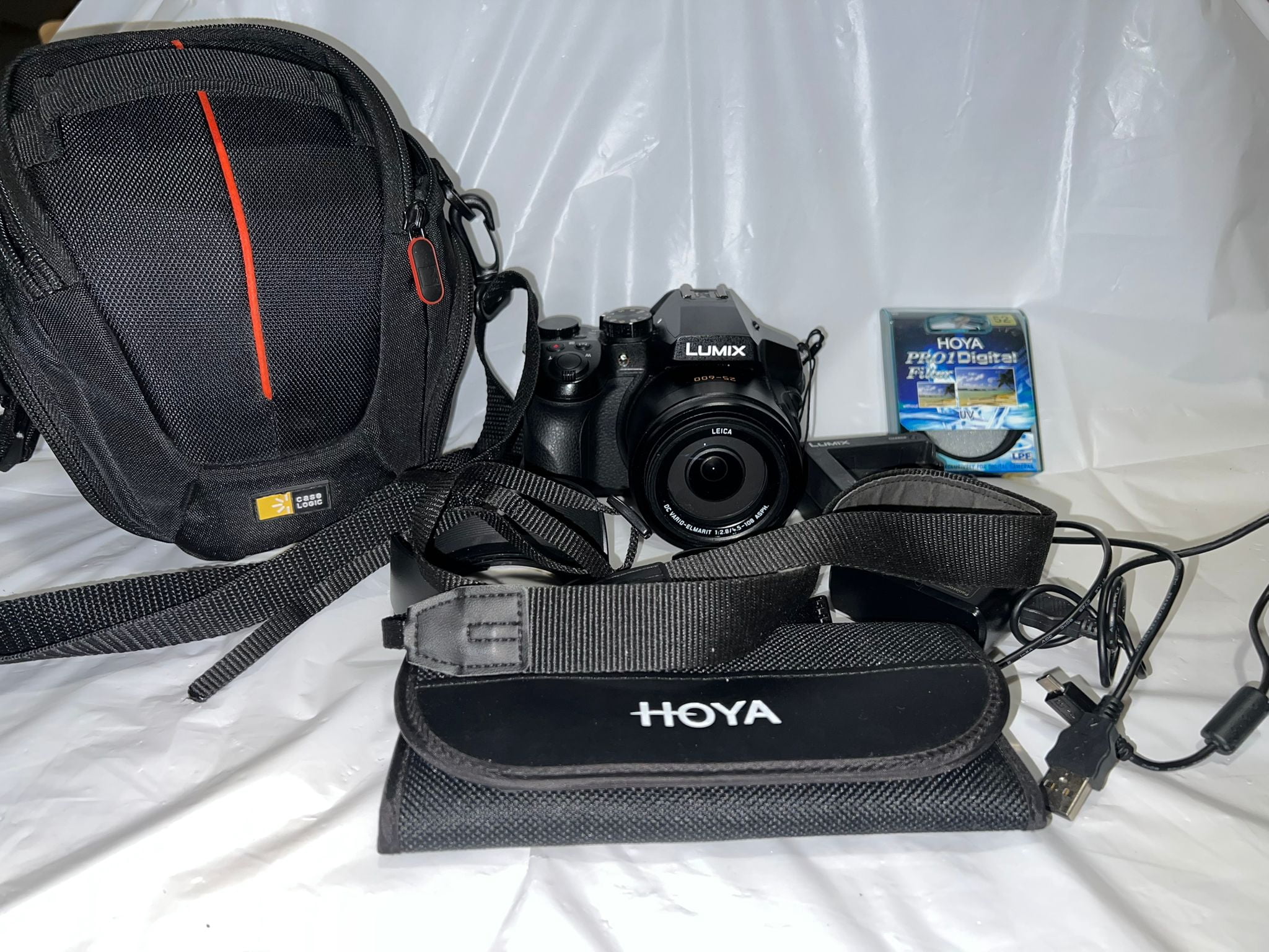 Panasonic Lumix DMC-FZ300 4K Camera | 12.1MP | 25-600mm Leica Zoom | Box & Bag Included