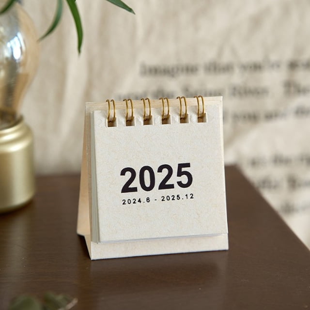 Mini Calendrier de Bureau 2025 Petit Calendrier de Bureau 2025 à Bascule Debout 2025 Mini Calendrier Décoration de Table Décoration Familiale Pratique Calendrier de Bureau