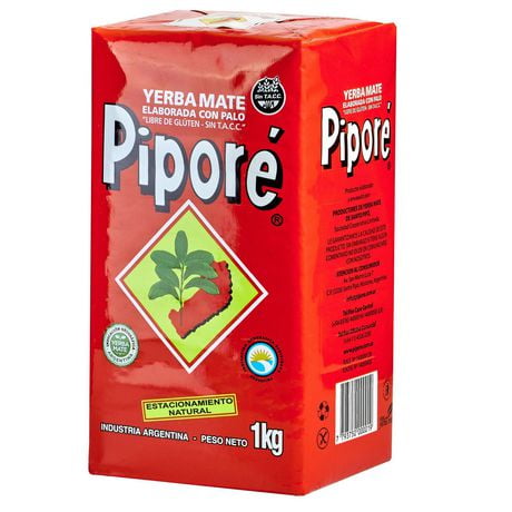 Pipore Yerba Mate 1 kg Thé en Feuilles en Vrac en Rouge avec Texte Blanc et Noir, Présentant une Feuille Verte et un Graphique de Carte d'Amérique du Sud, Étiquettes d'Assaisonnement Sans Gluten et Naturelles, Produit en Argentine, Convient au Partage comme Boisson Traditionnelle Sud-Américaine Énergisante.