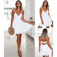 thumbnail image 2 of Robe Patineuse Mini Évasée pour Femmes à Col en V, Bretelles Spaghetti, Nœud, Dos Nu, Sans Manches, en Dentelle, 2 of 7