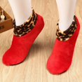 thumbnail image 2 of Aocisk Chaussettes Thermiques Chaudes pour Lit Non Léopard Chaussettes d'Hiver pour Femmes Chaussettes d'Intérieur pour la Maison Chaussettes Thermiques pour Femmes Rouge Taille Unique, 2 of 4
