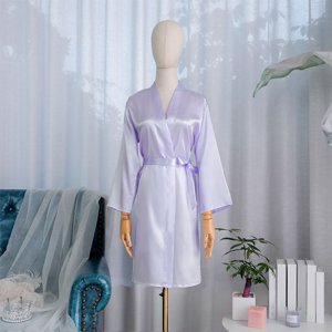 Robe de bain satinée, Robe à manches longues avec ceinture de cravate assortie, Elégant vêtement de nuit léger à la maison Vêtements de salon pour mariée de mariée violet L