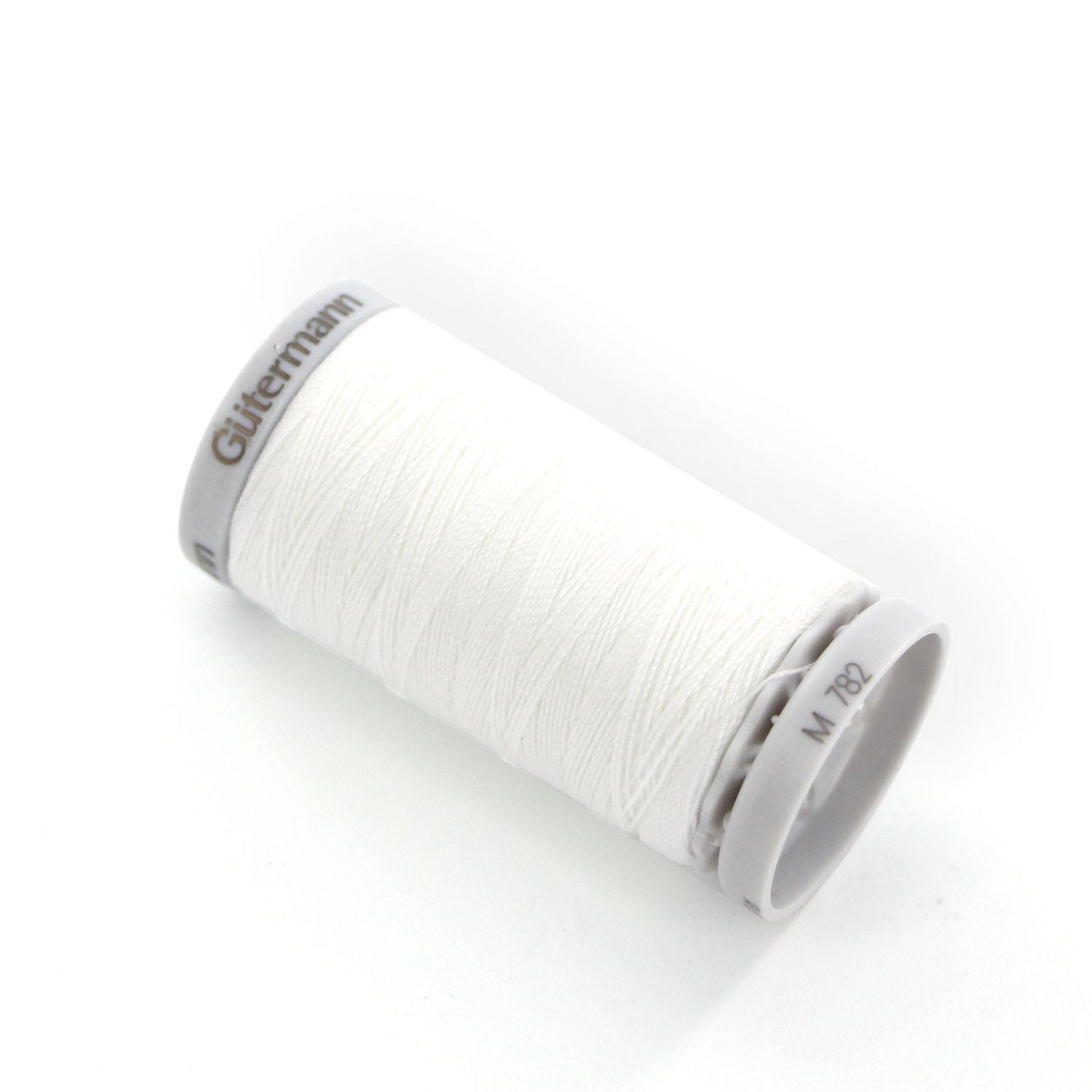 GÜTERMANN Extra Strong polyester fil 100 m (109.4 yd) No. 40